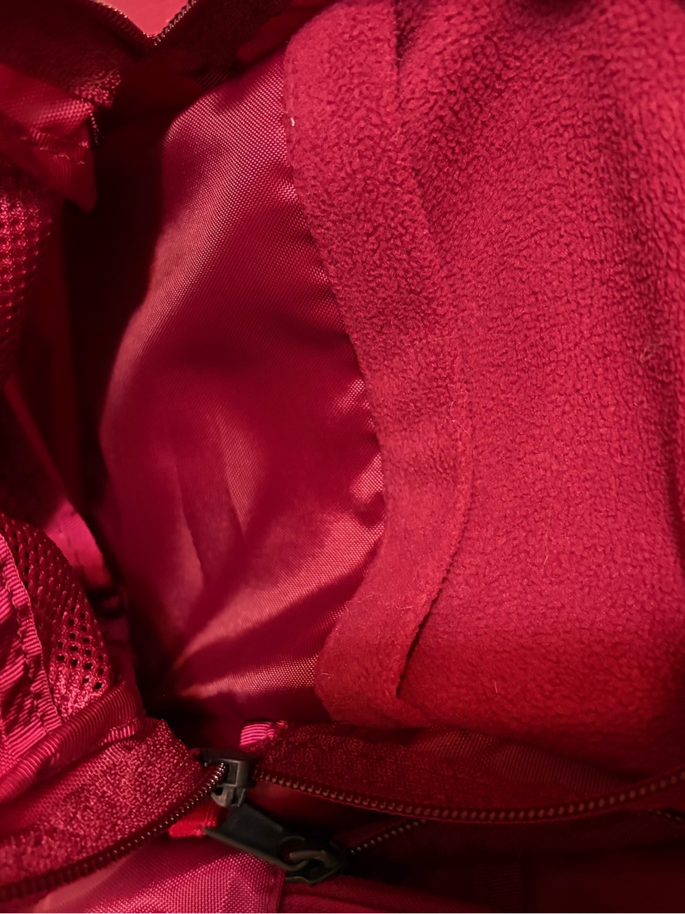 THE NORTH FACE Base Camp™ Voyager Tote 24l Laptop Sumac/Iron Red Travel Commute - Picture 7 of 16